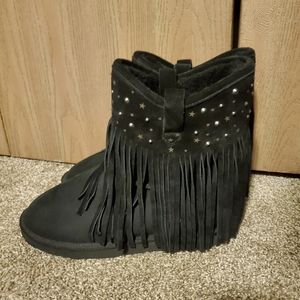 EUC Koolaburra UGG Sheepskin Haley Starlight Studded Fringe Womens Boots Sz   10